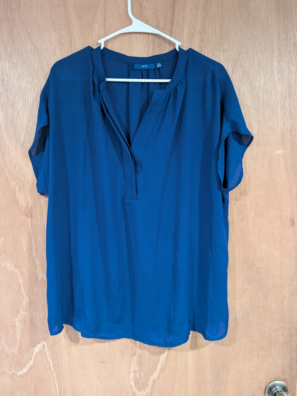 Apt. 9 Women's Short Sleeve Split-Neck Blouse - Blue